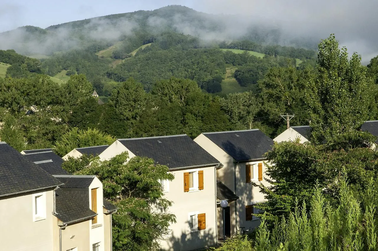 Residence Le Village Goelia Saint-Geniez-dʼOlt Frankrike